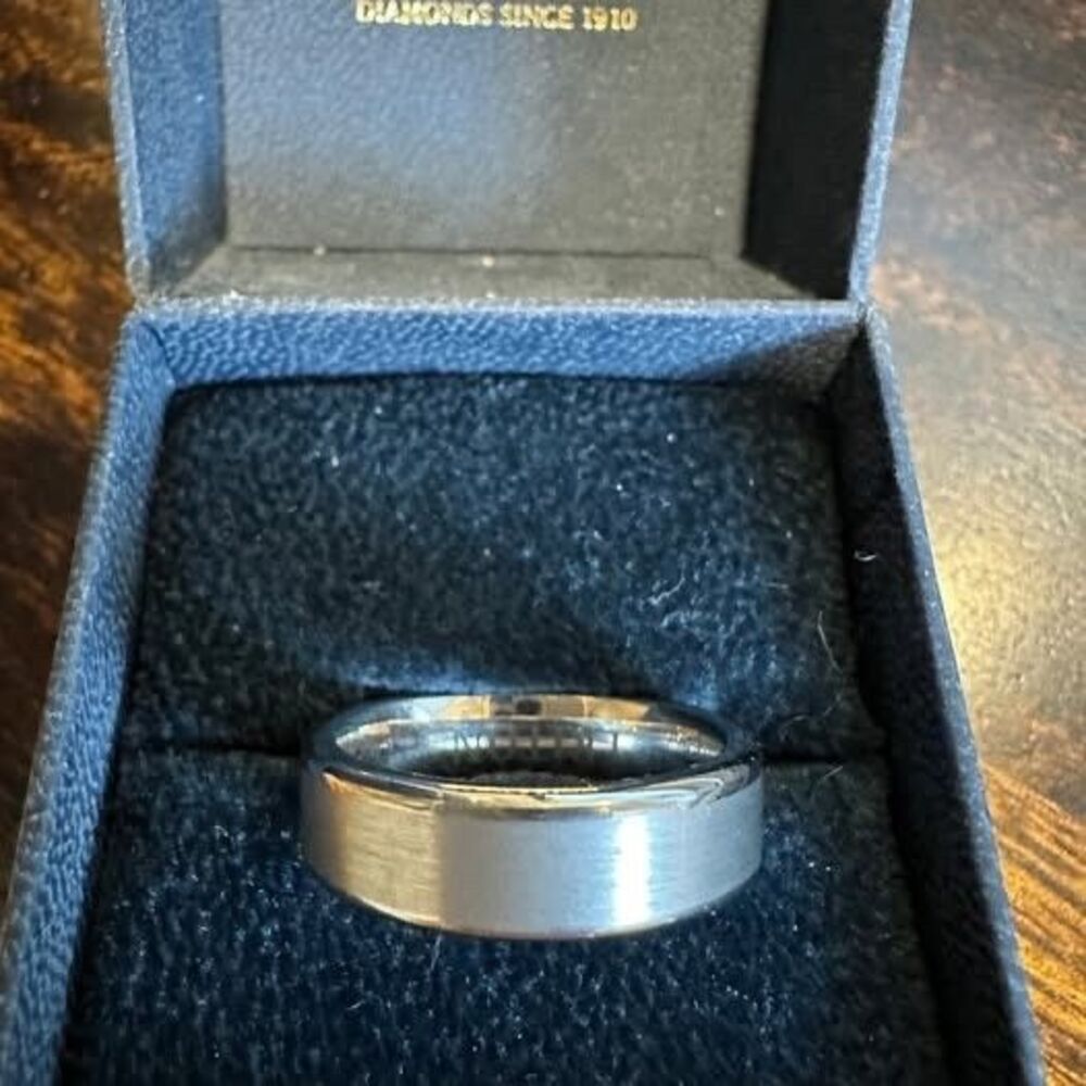 Triton Tungsten Carbide Ring Size 7.5  Band Unisex Retail $375